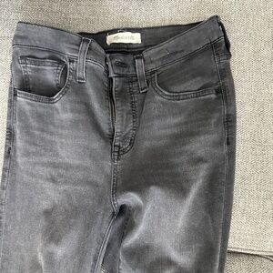 Madewell  9' Mid-rise skinny black/dr gray wash Size 27 jeans